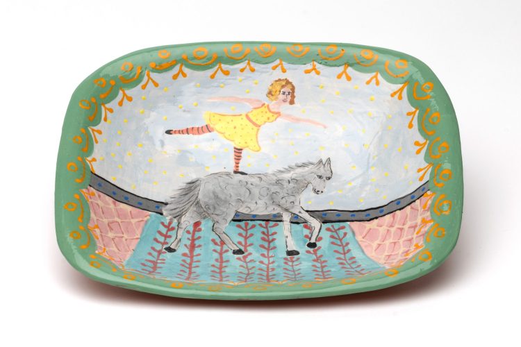 Dee Barnes – Hand Building & Slip Decoration Masterclass